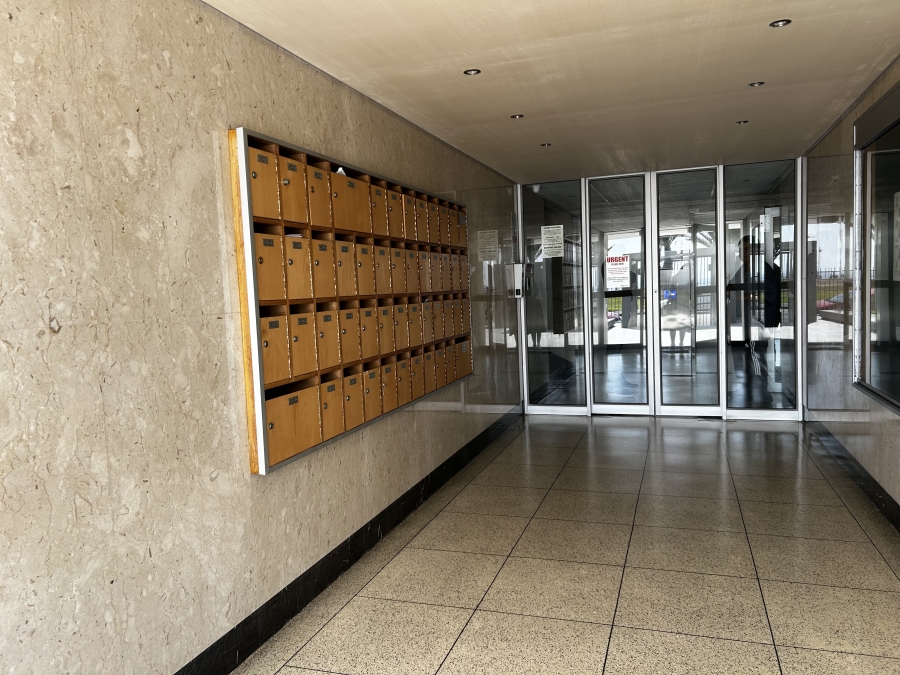To Let 1 Bedroom Property for Rent in Mouille Point Western Cape